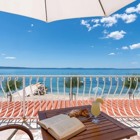 Alojamento de Acomodação e Pequeno-almoço Beachfront Adriatic With Breakfast *