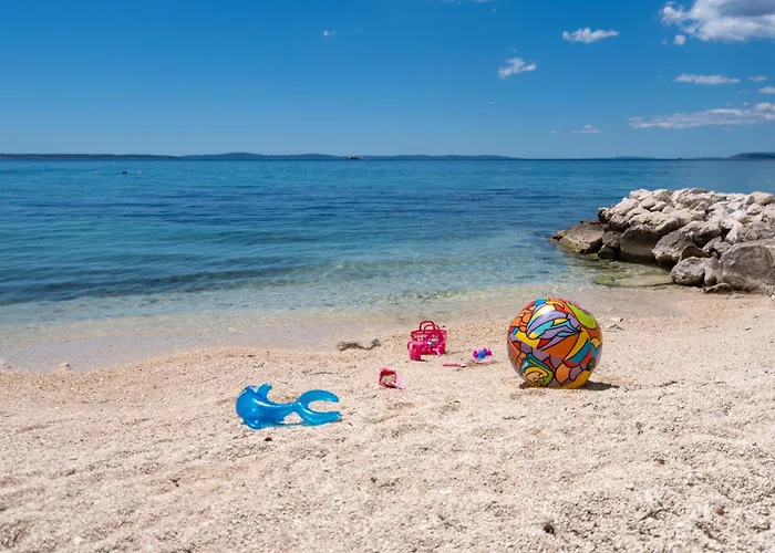 Beachfront Adriatic With Breakfast 3* Ποντστράνα